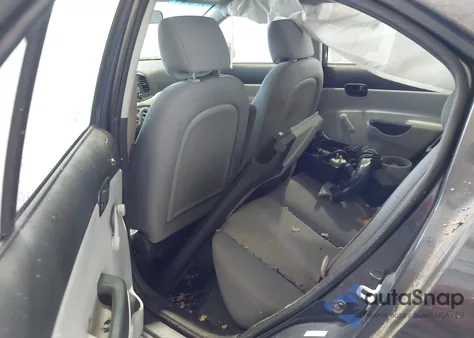 2010 Hyundai Accent Gls z USA, uszkodzony, nr VIN KMHCN4AC1AU467738